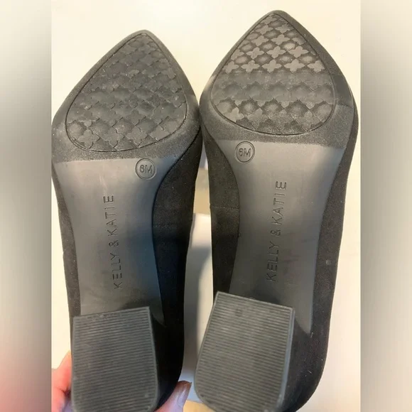 Kelly & Katie Black Suede Heels Size 6 - Picture 7 of 8